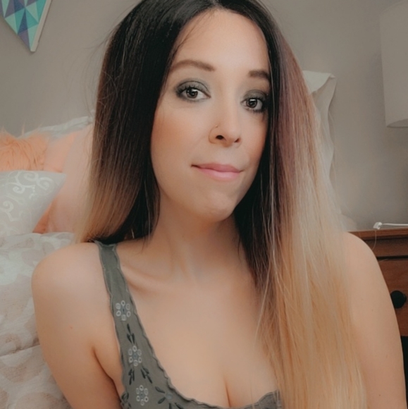 Meet your Posher, Renee - Picture 10 of 10